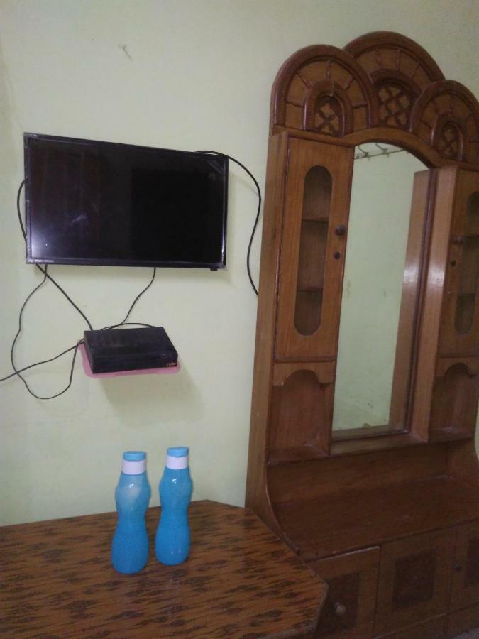 K.S.N. Varanasi Paying Guest House Exterior photo